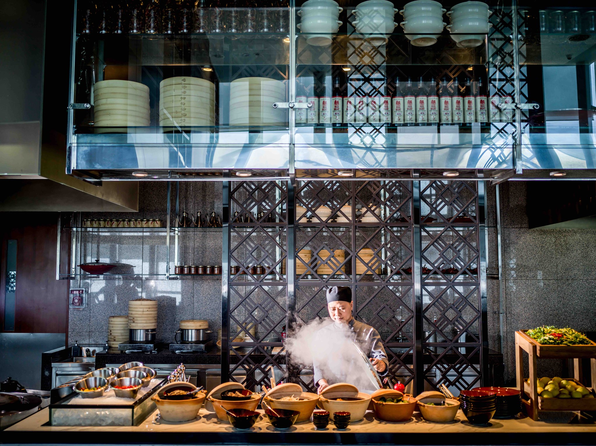 3 Spoons Restaurant – Intercontinental Landmark 72