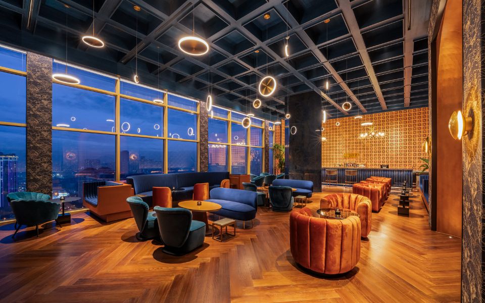 Hedonist Bar – L7 West Lake Ha Noi by Lotte