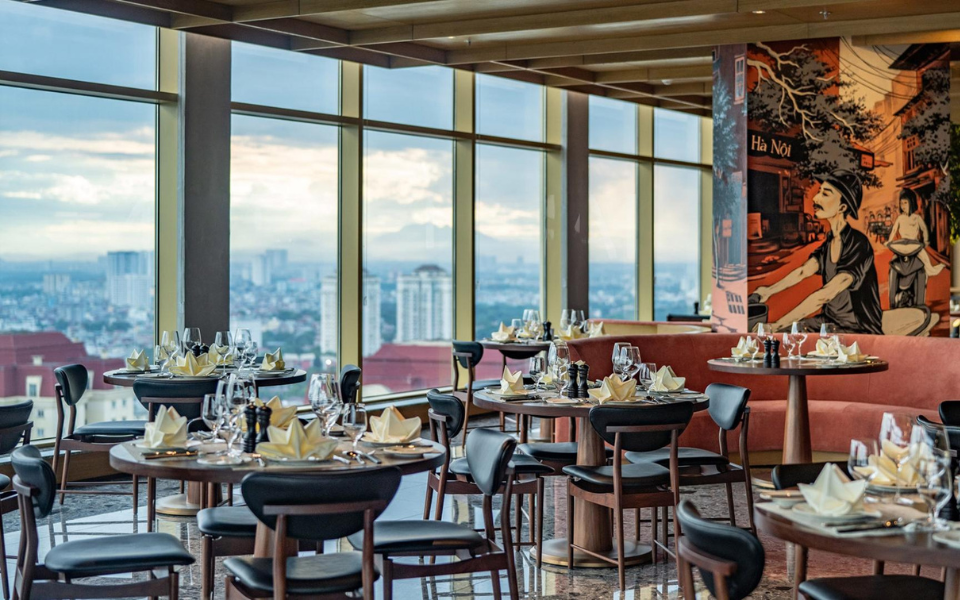Layered Restaurant – L7 West Lake Hanoi Hotel by LOTTE