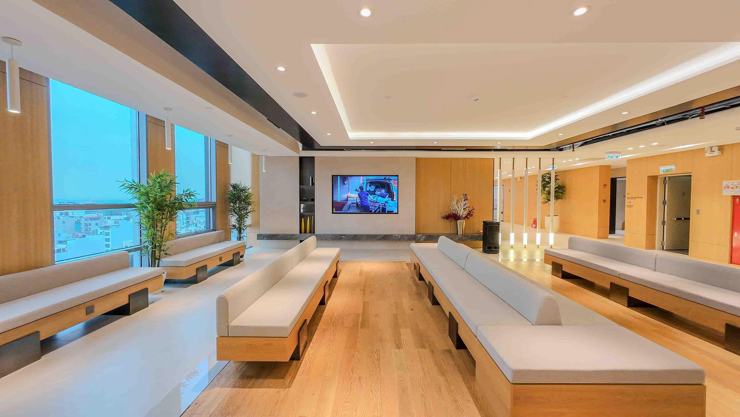 H PLUS International Medical Center