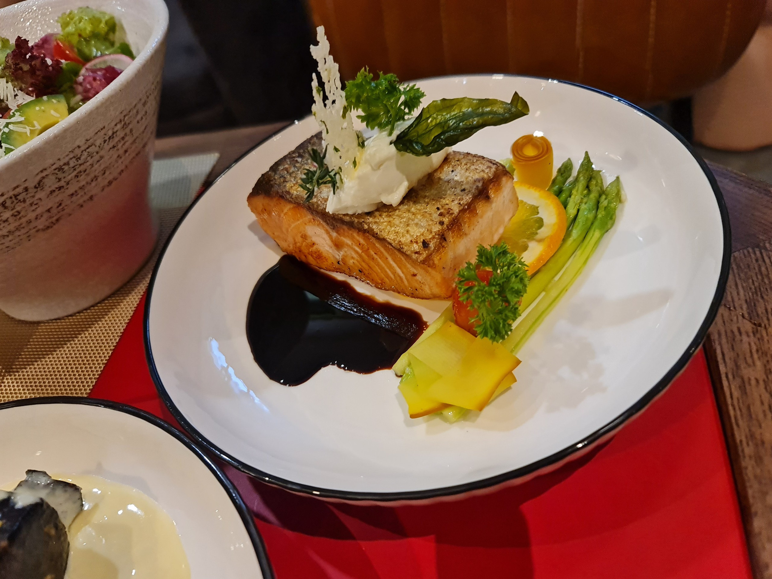 Myths Cafe & Resto