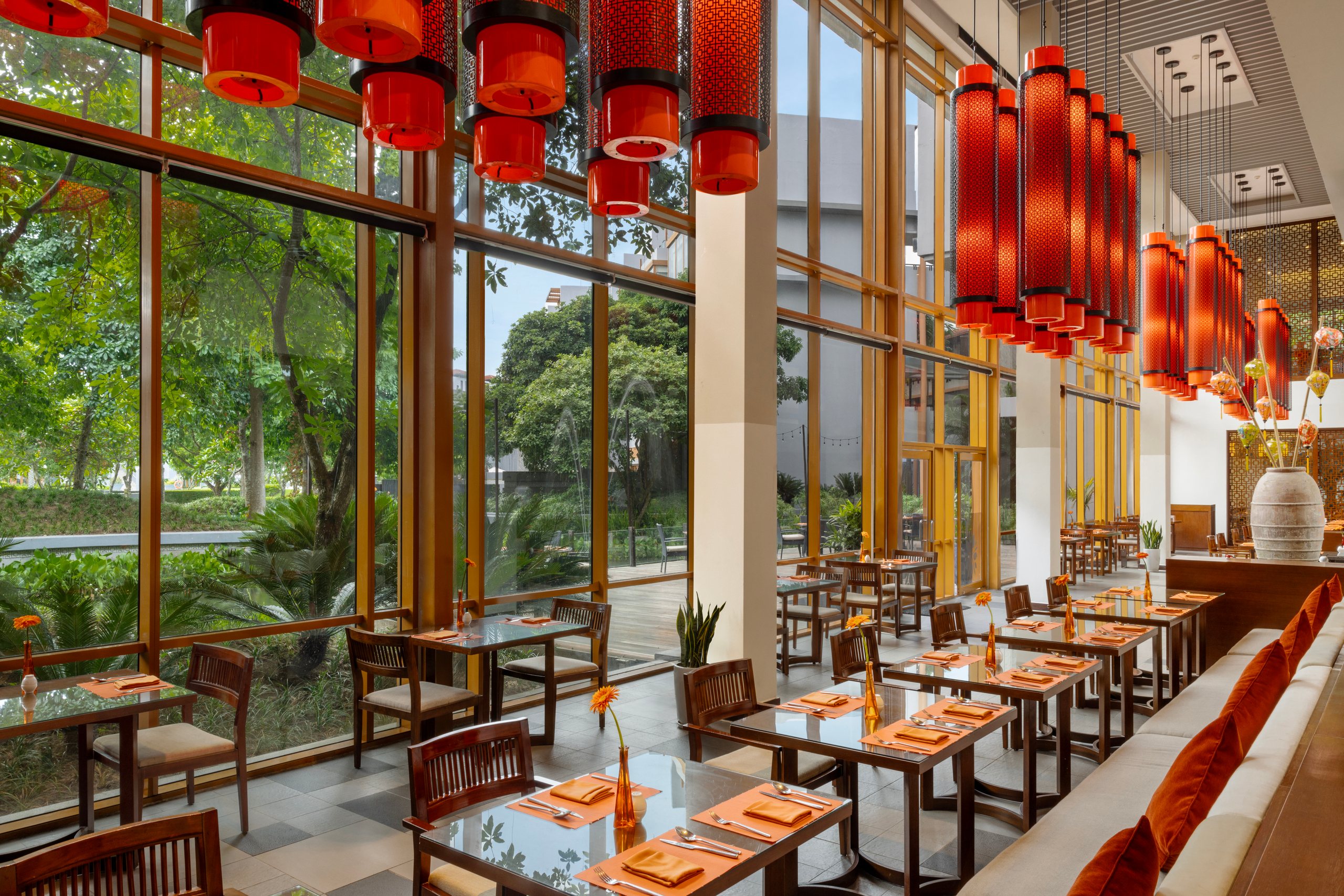 Market Place Restaurant – Angsana Lang Co