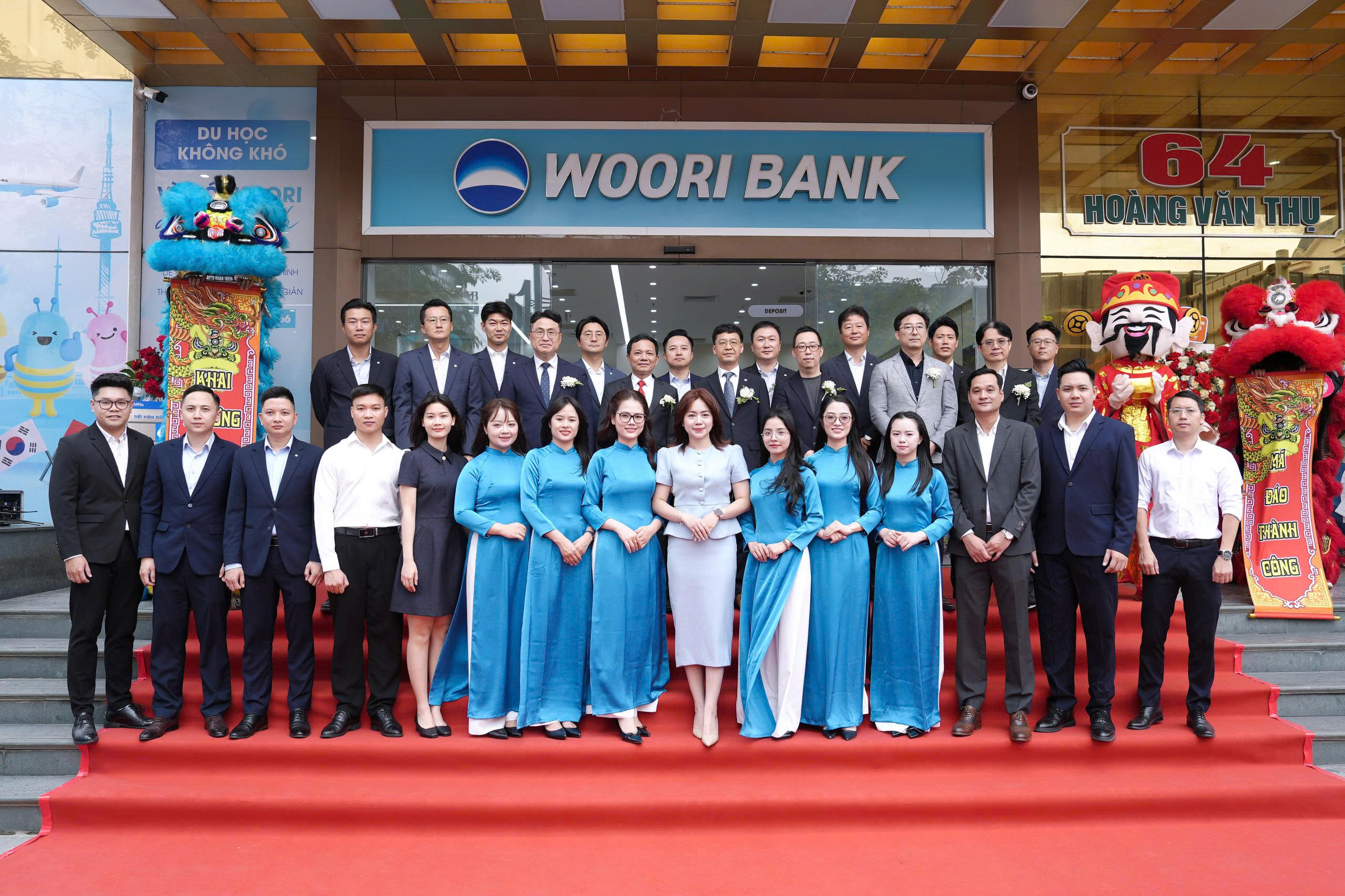 Woori Bank khai trương Phòng giao dịch Hoàng Văn Thụ (Thái Nguyên)
